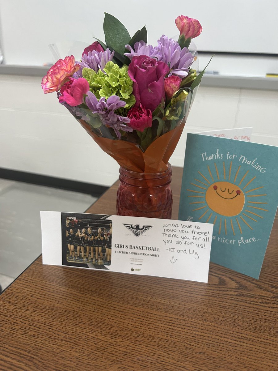 Lisa James tweet media