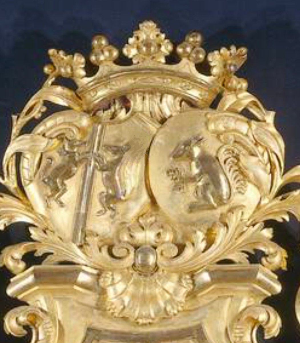 Hormis la famille Fouquet, l'écureuil 🐿️ est utilisé par plusieurs familles sur leurs #armoiries. C'est le cas des Sichterman 🇳🇱 qui les ont fait apposer sur de nombreux supports dont voici quelques exemples #UnescoHeraldry #heraldry