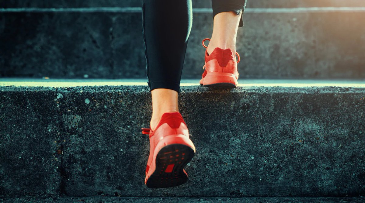 RunStrongUK's tweet image. Discover the benefits of running with RunStrong.

As a beginner in running, you fear getting injured and the constant aches. We have been there too.

With RunStrong by your side, no constant pain.

Shop today: heyor.ca/t6BJYG 

#InjuryPrevention #HappyRunning