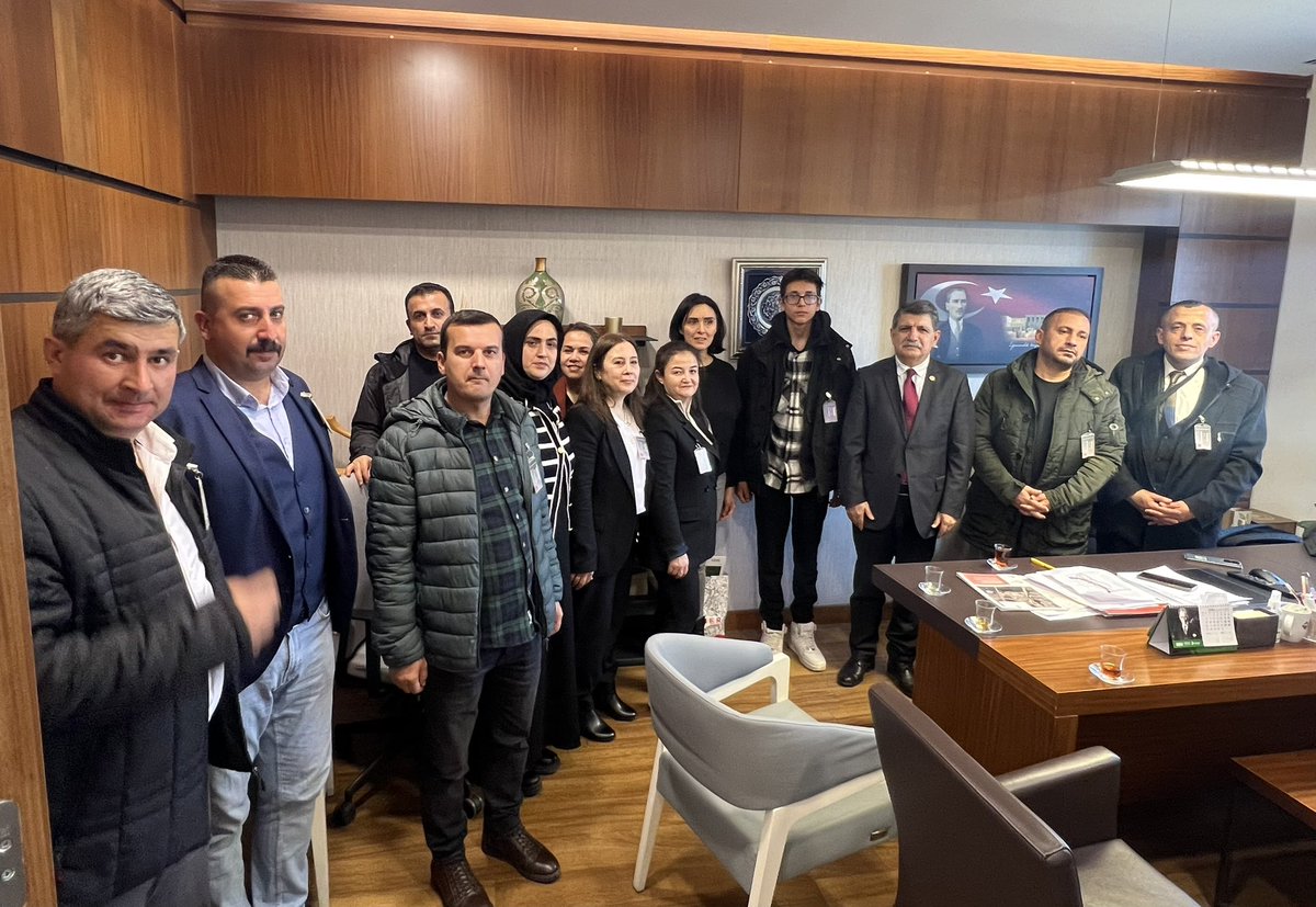 Prof. Dr. Mühip Kanko (@kanko_muhip) on Twitter photo Bugün TBMM’de ziyaretimize gelen Ortaöğretim Tıbbi Sekreterler heyetiyle bir araya gelerek sorunlarını ve beklentilerini dinledik. Yıllardır mağdur edilen bu bölümün mezunları için artık adaletin sağlanması gerekiyor!
<a href="/drmemisoglu/">Prof. Dr. Kemal Memişoğlu</a>
#OrtaöğretimTıbbiSekreterlerKadroİstiyor Bugün TBMM’de ziyaretimize gelen Ortaöğretim Tıbbi Sekreterler heyetiyle bir araya gelerek sorunlarını ve beklentilerini dinledik. Yıllardır mağdur edilen bu bölümün mezunları için artık adaletin sağlanması gerekiyor!
<a href="/drmemisoglu/">Prof. Dr. Kemal Memişoğlu</a>
#OrtaöğretimTıbbiSekreterlerKadroİstiyor