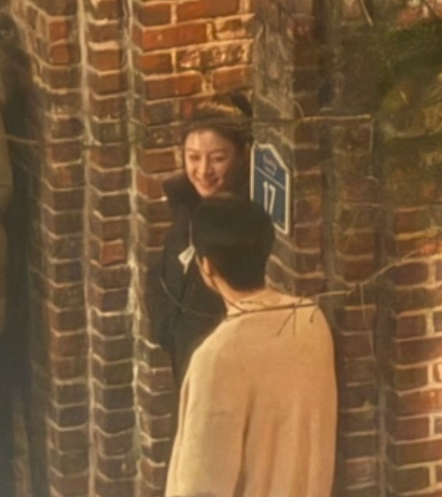 seonhojoy's tweet photo. Yo Gurl, Who Got You Smilin Like That? 🫠 https://t.co/FiixnL3eb1