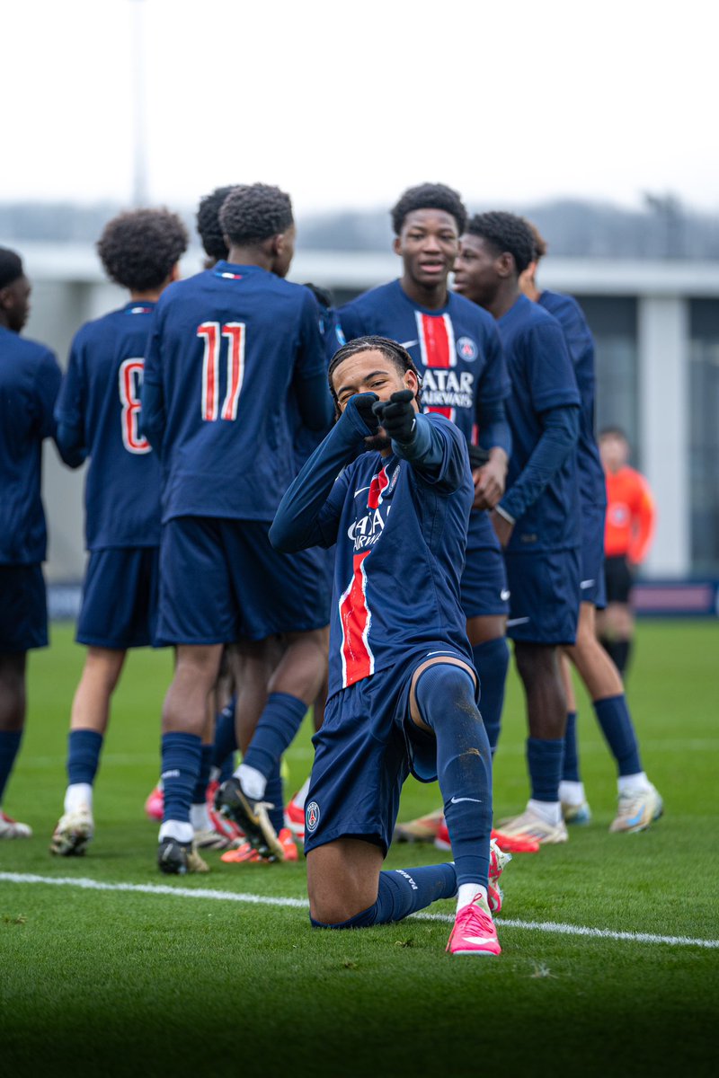 DmgThe0's tweet photo. 𝑷𝑺𝑮 𝑩𝒀 𝑴𝑬 📸

𝘗𝘰𝘶𝘳 𝘧𝘦𝘵𝘦𝘳 𝘭𝘢 𝘷𝘪𝘤𝘵𝘰𝘪𝘳𝘦 𝘥’𝘩𝘪𝘦𝘳 ❤️💙

#football #STUPSG #U19 #Young 

@PSG_inside https://t.co/Muosaki4bD