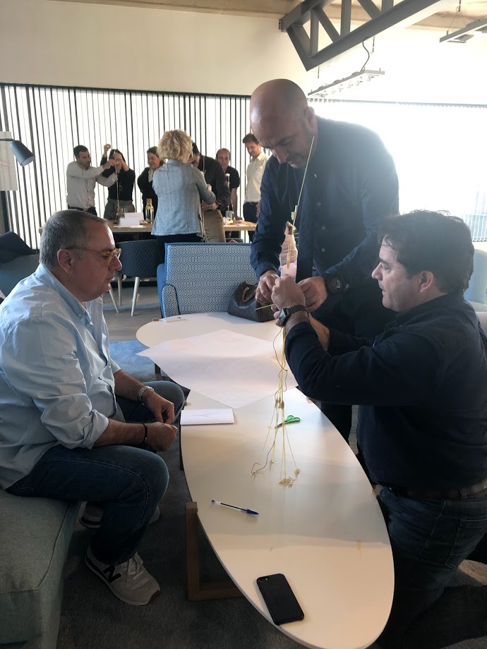 Enrique Choví (@chovienrique) on Twitter photo La importancia de delegar en una empresa familiar es primordial y a su vez un desafío. Gracias a <a href="/salsaschovi/">Salsas Choví</a> he aprendido a evolucionar en todos los aspectos. Delegar junto a un equipo construido en base a la confianza y el respeto es esencial para conseguir la efectividad. La importancia de delegar en una empresa familiar es primordial y a su vez un desafío. Gracias a <a href="/salsaschovi/">Salsas Choví</a> he aprendido a evolucionar en todos los aspectos. Delegar junto a un equipo construido en base a la confianza y el respeto es esencial para conseguir la efectividad.