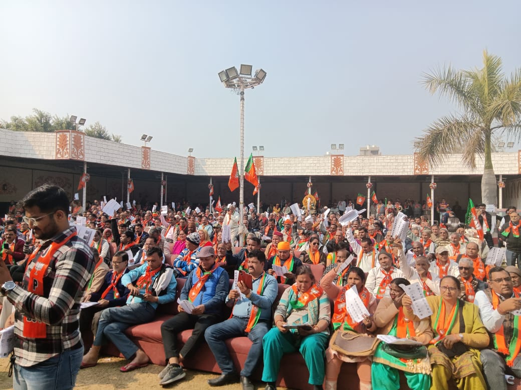 PuneetSharmaMCD's tweet image. &quot;जनसभा&quot;
माननीय पूर्व मंत्री,
भारत सरकार एवं सांसद हिमाचल प्रदेश &quot;श्रीमान अनुराग ठाकुर&quot;
स्थान :- 30 फुटा रोड, नियर दुर्गा मंदिर, मावी हॉस्पिटल वाली रोड, !
#दिल्ली_मांगे_भाजपा 
 #BJPDelhi #Modi2025 #SabkaSaathSabkaVikas #AnuragThakur #himanchalpradesh #delhi #mustfabad