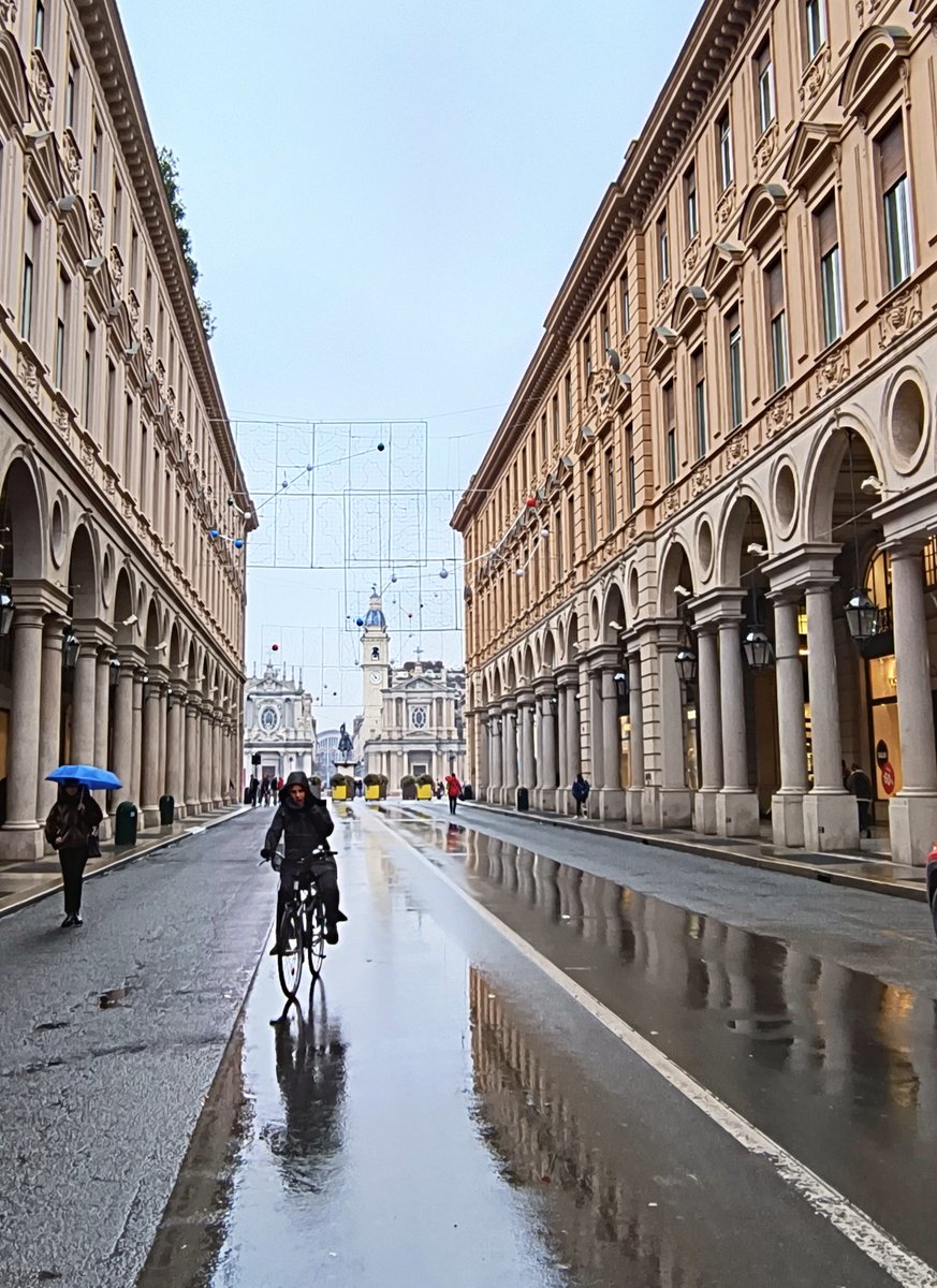 PhilBruAFP's tweet image. La visite de Turin organisée par le #scij , le ski club International des journalistes, dans le cadre de la 70e rencontre internationale #scijbardo2025