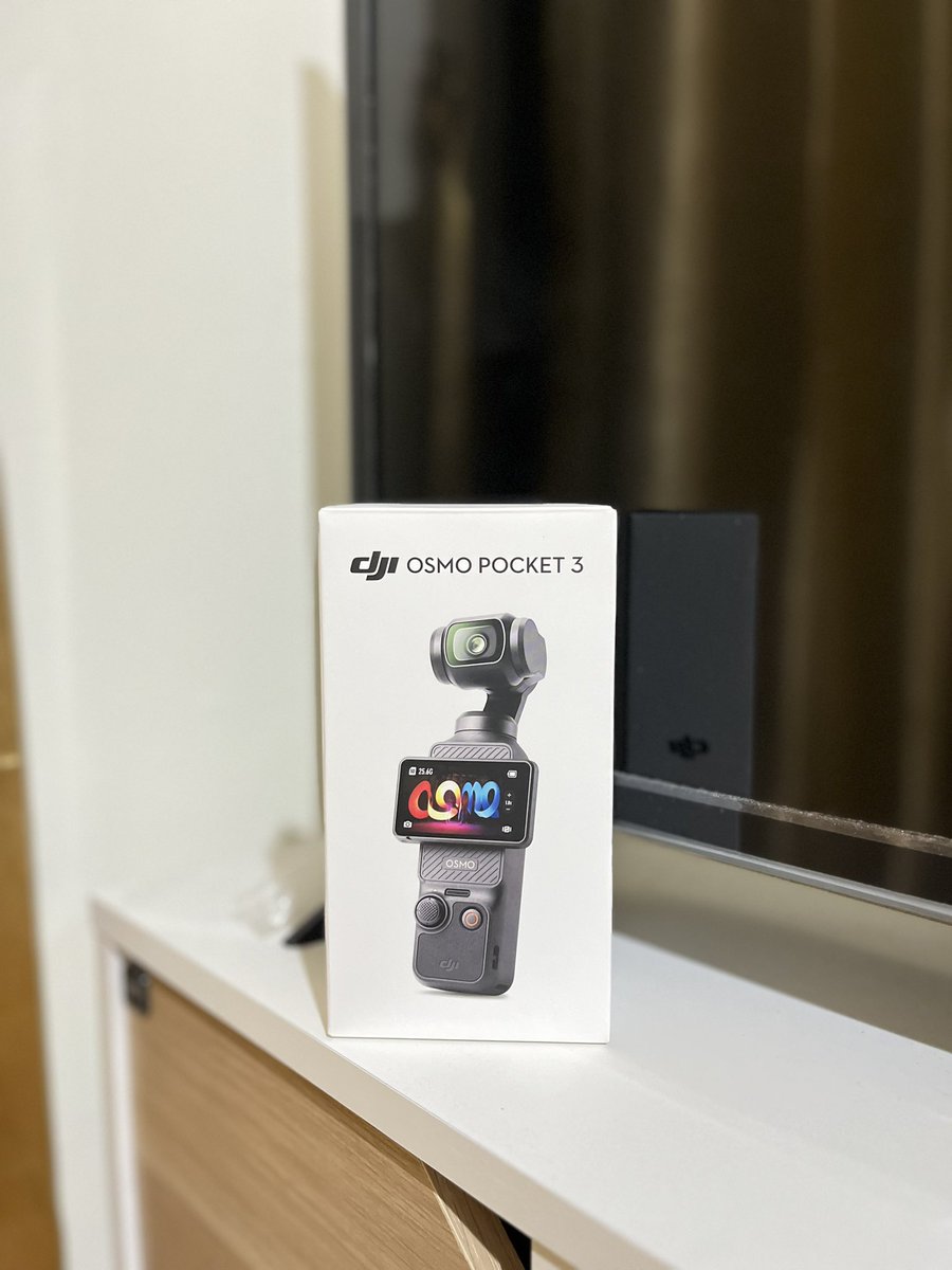 atnufi's tweet photo. Godspeed, got mine today ✨dji osmo pocket 3✨. Thankie husband😘 https://t.co/FswPaZG1YN