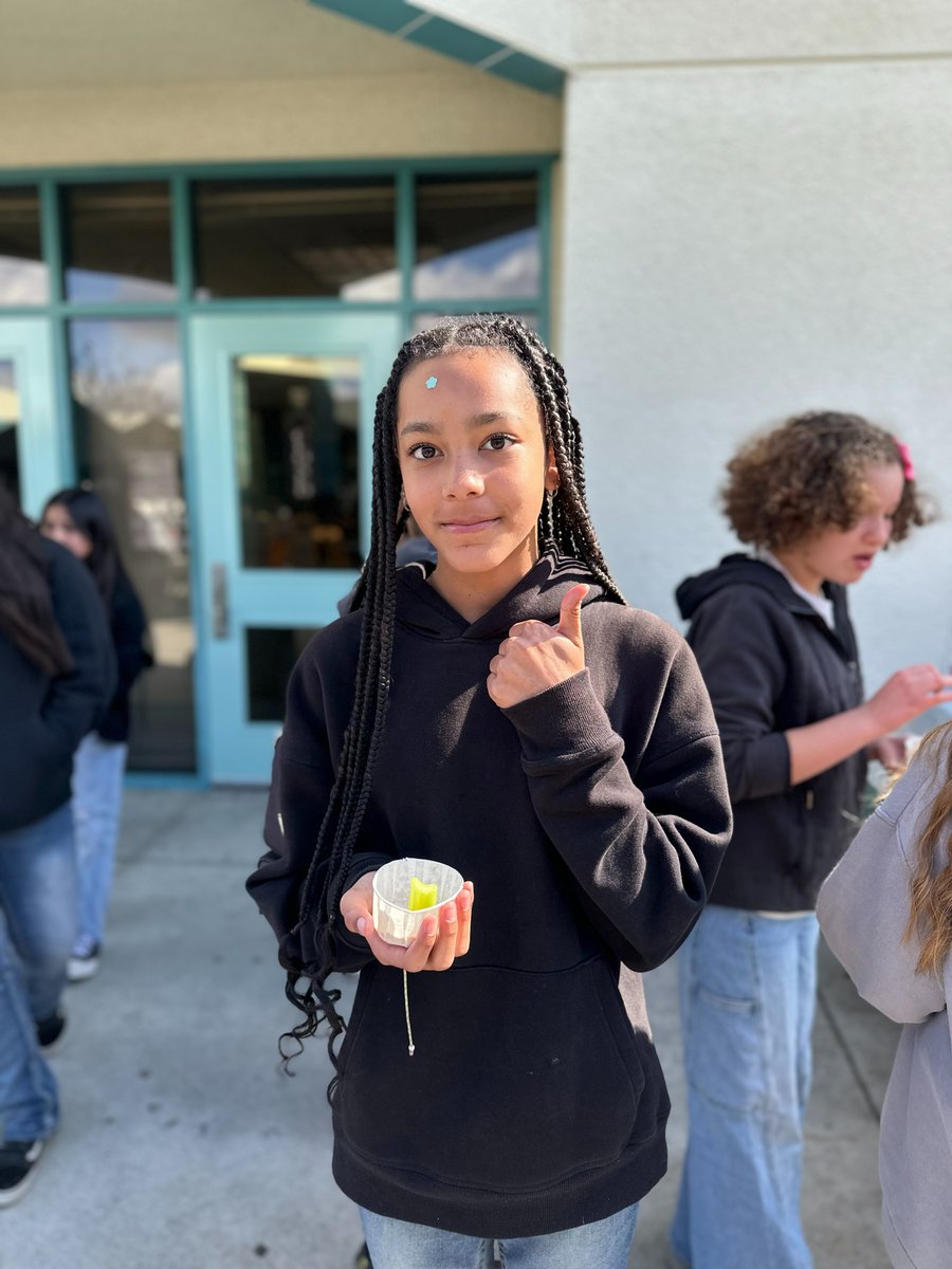 A few more pictures from our taste test at Roosevelt Middle yesterday. We offered samples of roasted red pepper hummus with a selection of carrots, celery, or nacho chips. The consensus was overwhelmingly positive and allowed us to talk with students about new flavors and the ...