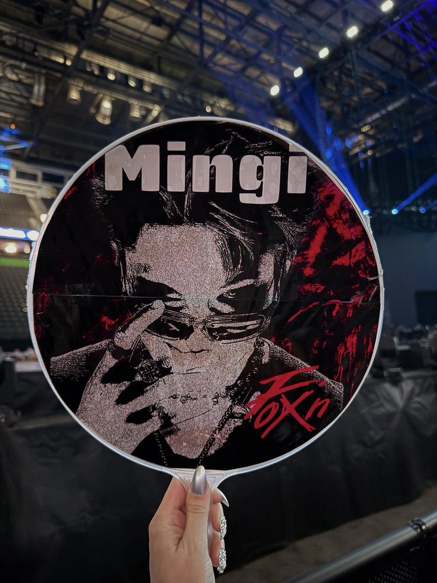 Maëlish 🦦 tweet media