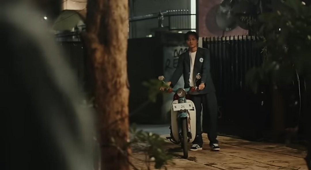 Lavyna_'s tweet photo. Pesan yg dapat diambil dari MV-MV Nabila Taqiyyah adalah
Kalau ngga mau pisah/putus, kendaraaan pasangan kalian jgn yg tua-tua dan gampang mogok gini, minimal service rutin 👍

#TakSatuCeritaNabilaNjan https://t.co/RpjL9DAFDr