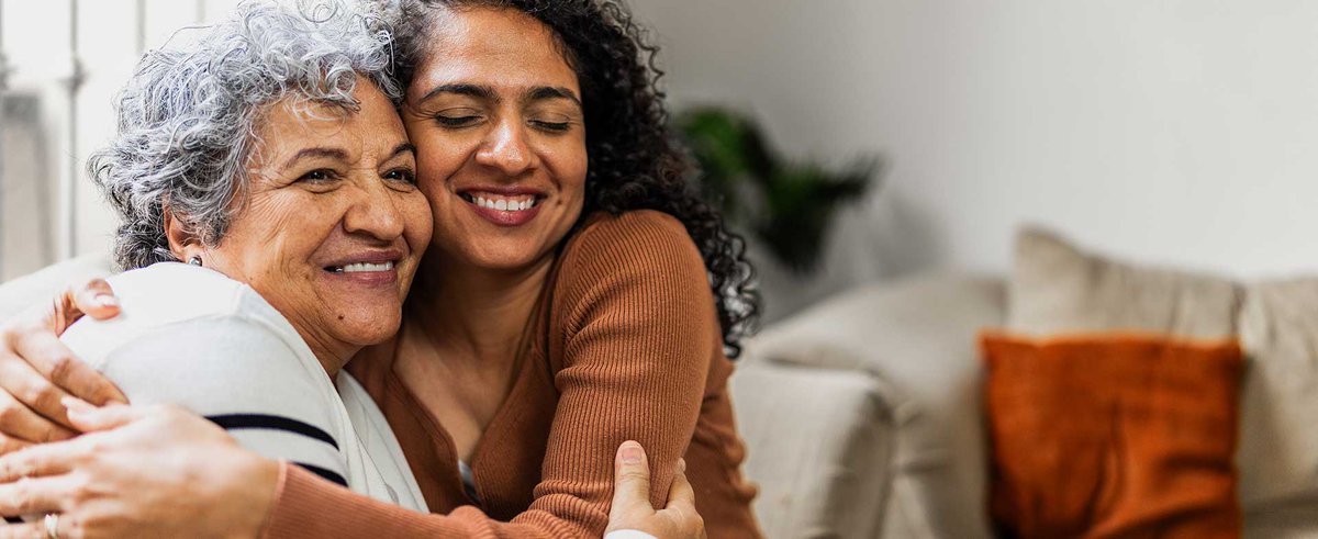 GameOnCancerDET's tweet image. Asking for help can be hard, but during a cancer journey, leaning on your support system can make a difference 💙 In @HenryFordHealth’s latest blog, Cynthia Ulreich shares ways to accept help from loved ones. Full blog: henryford.com/blog/2024/12/5…

#GameOnCancer #HenryFordHealth