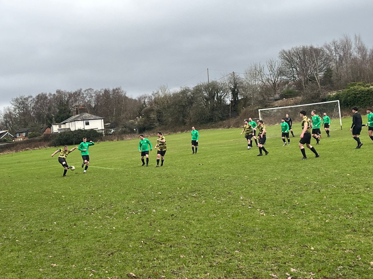 WythenshaweWanderersFC tweet media