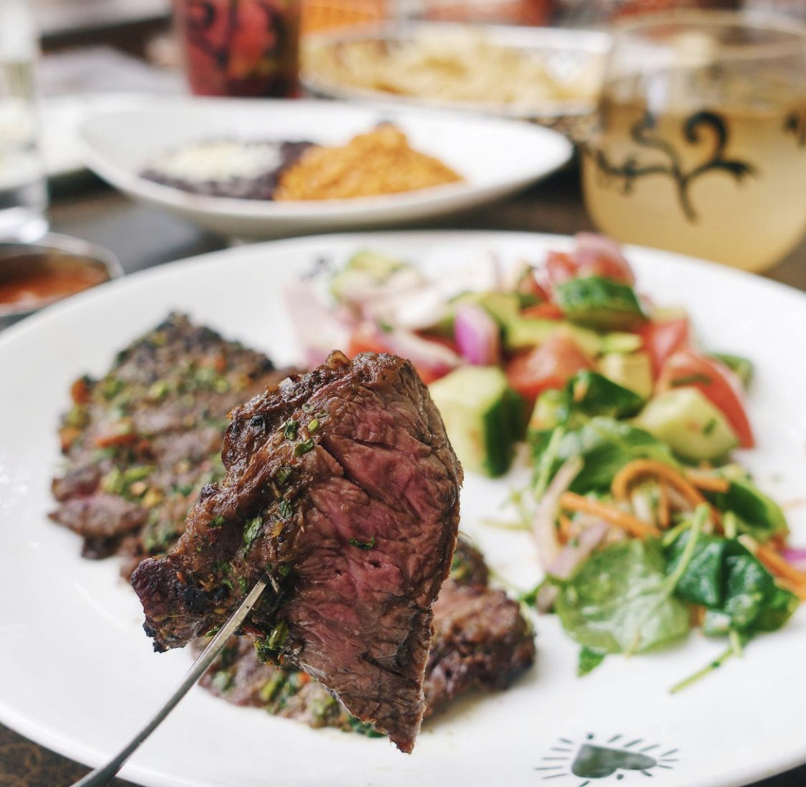 The perfect bite! #SteakNight 

#BorderGrill #mandalaybay #mexicanfood #onthestrip #tacotime #lasvegaslife #lasvegasfoodie #vegaseats #forkyeahfoodies #lasvegasrestaurants #lasvegasliving #finedininglasvegas #explorelasvegas #beststeak