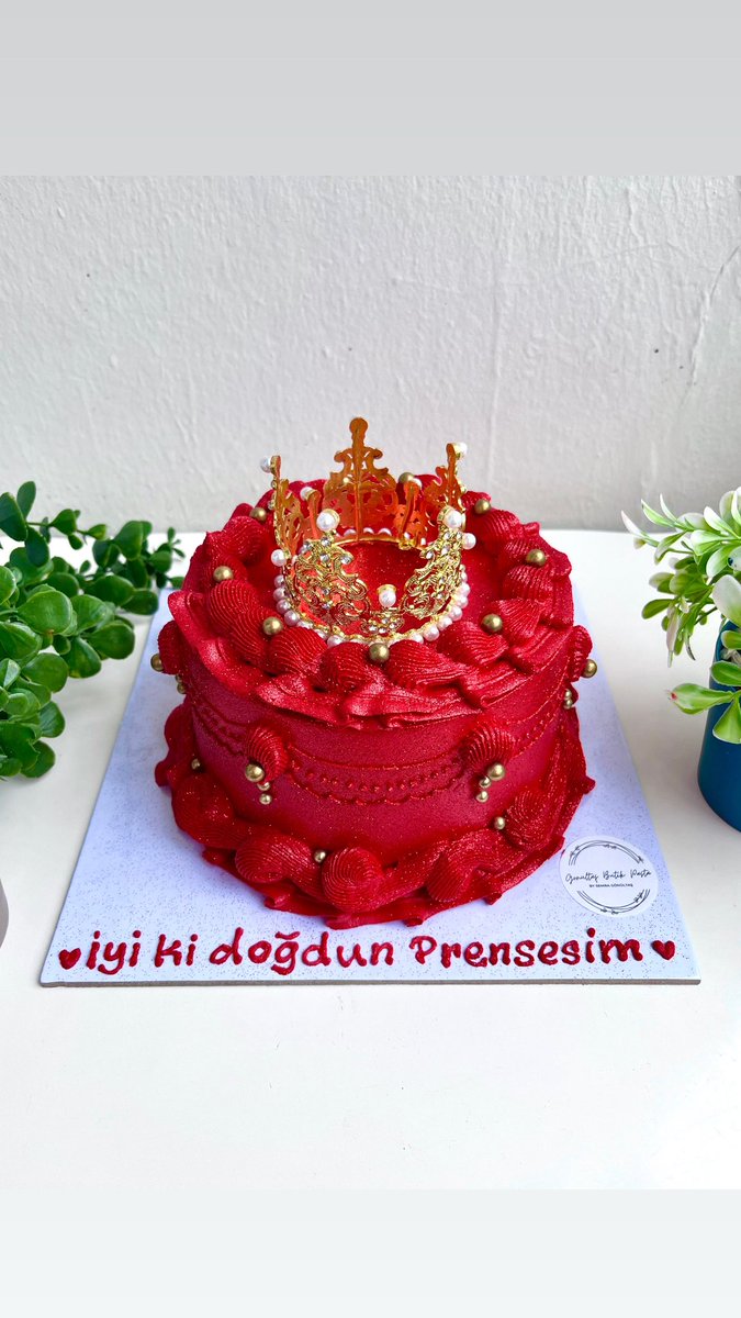 MariaPuderss's tweet photo. @artikdursena Bunlarda benden olsun ✨💖
Sayfama beklerim kızlar @gonultasbutikpasta https://t.co/iBnLSEAh2h