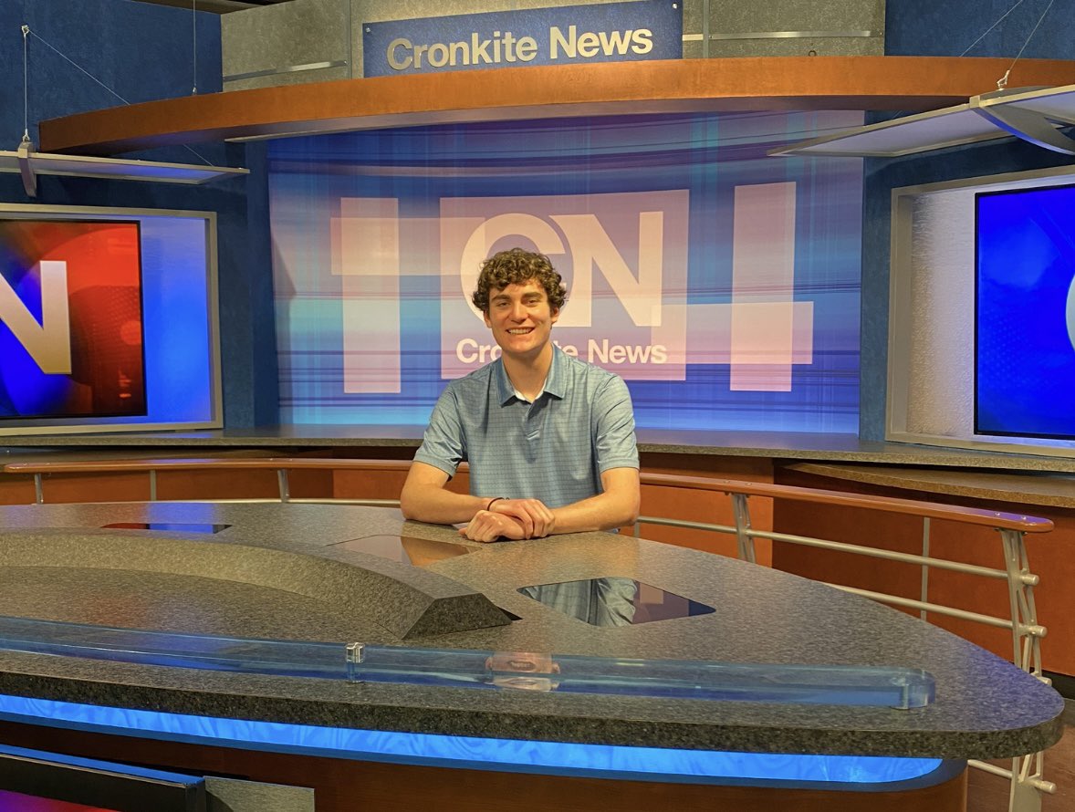 Maxwell Williams (@maxwilliams711) on Twitter photo Earlier this week I had my first rehearsal show as a news anchor for <a href="/cronkitenews/">Cronkite News</a> and <a href="/sportscronkite/">Cronkite News: Phoenix Sports</a> now in my third year.
It’s a goal I’ve had since I first sat behind the desk while touring <a href="/Cronkite_ASU/">Cronkite School</a> during my senior year of high school. #ThrowbackThursday Earlier this week I had my first rehearsal show as a news anchor for <a href="/cronkitenews/">Cronkite News</a> and <a href="/sportscronkite/">Cronkite News: Phoenix Sports</a> now in my third year.
It’s a goal I’ve had since I first sat behind the desk while touring <a href="/Cronkite_ASU/">Cronkite School</a> during my senior year of high school. #ThrowbackThursday