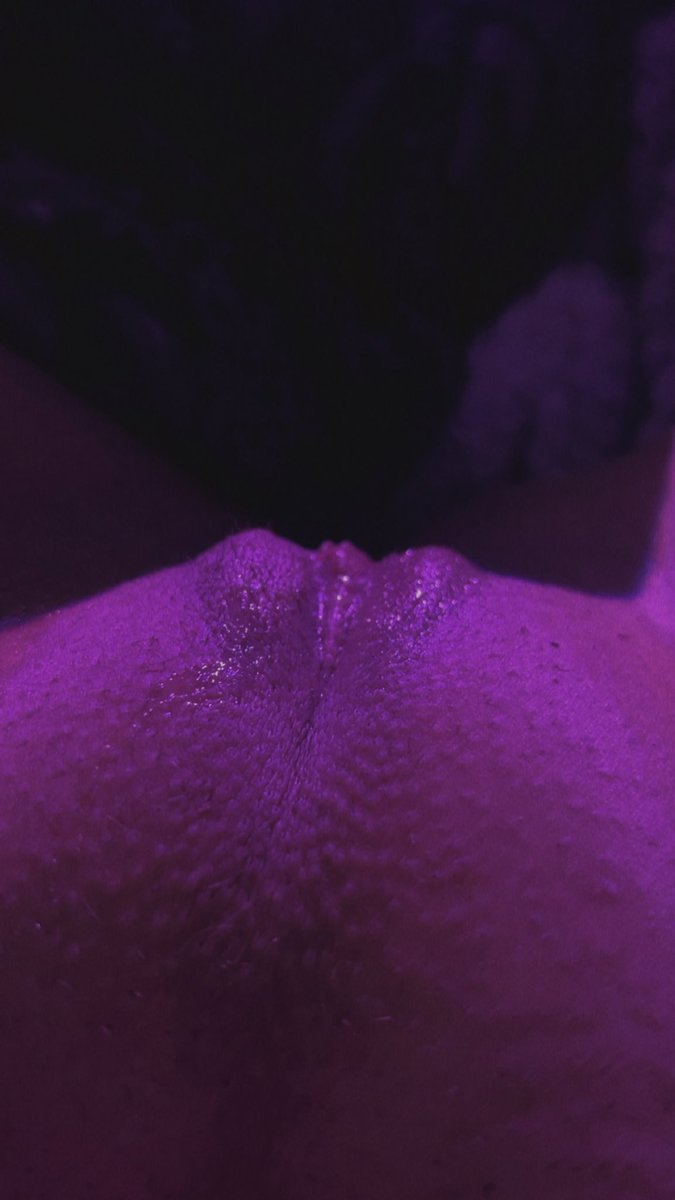 H🖤 tweet media