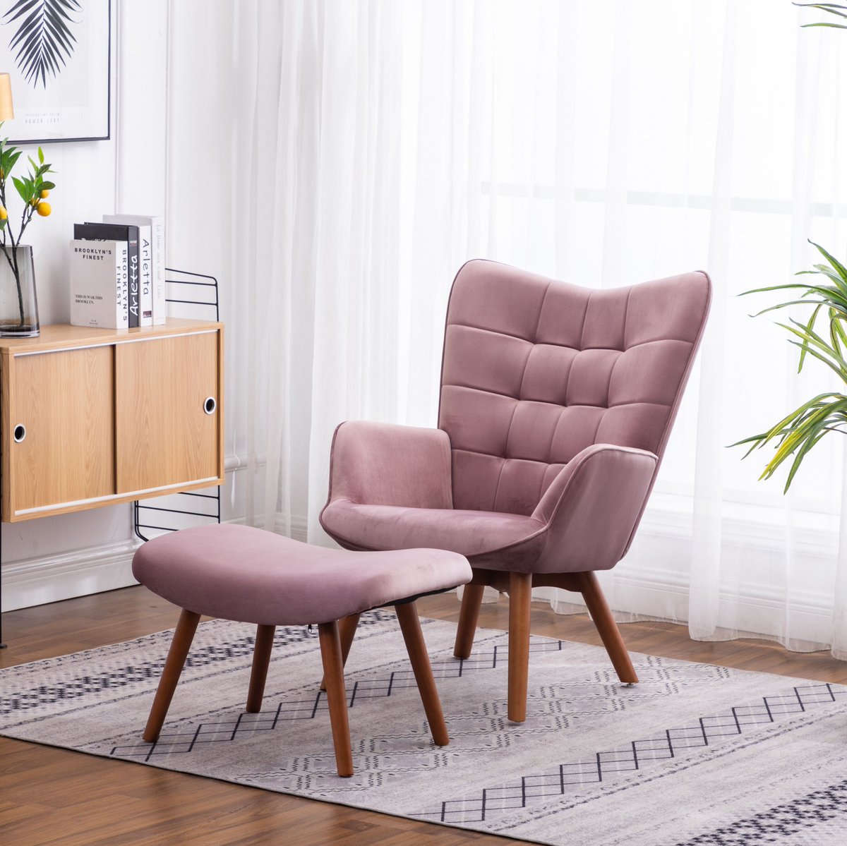 Decorformetoo2's tweet image. The ultimate blend of comfort and style—our luxury accent chairs. Perfect for reading nooks, living rooms, or that corner in need of some love! 💛

🛒 Shop now: DecorForMe.com

Hashtags:
#AccentChairs #StyleAndComfort #HomeLuxury #FurnitureTrends #DesignYourSpace