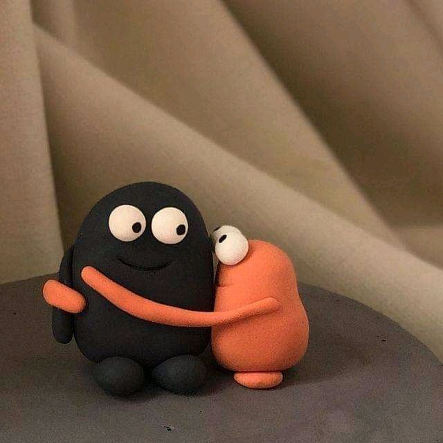 يبو ينزلو المرتبات عشان رمضان   يبو ينزلو علاوة الأبناءعشان رمضان الا باقي الاشھر عيشين بالطاقة الشمسية..