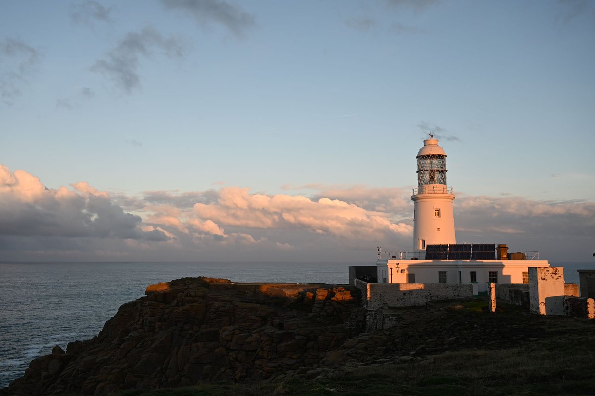 Enter our photography competition!
12 winning photographs will be published in our 2026 calendar and you, the public, will vote on our overall winner.

See the submission portal, and terms and conditions on our website: trinityhouse.co.uk/photography-co…

Competition closes 28 February 2025