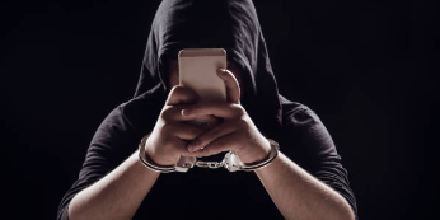 Recent telecom cyberattacks: why #encryptedmessaging matters.
Chinese-linked #cyberattacks disrupt U.S. #telecoms in one of the worst hacks in history. 
Learn why #securemessaging is more crucial than ever.
Read More: r.newsletter.telemessage.com/mk/cl/f/sh/WCP…