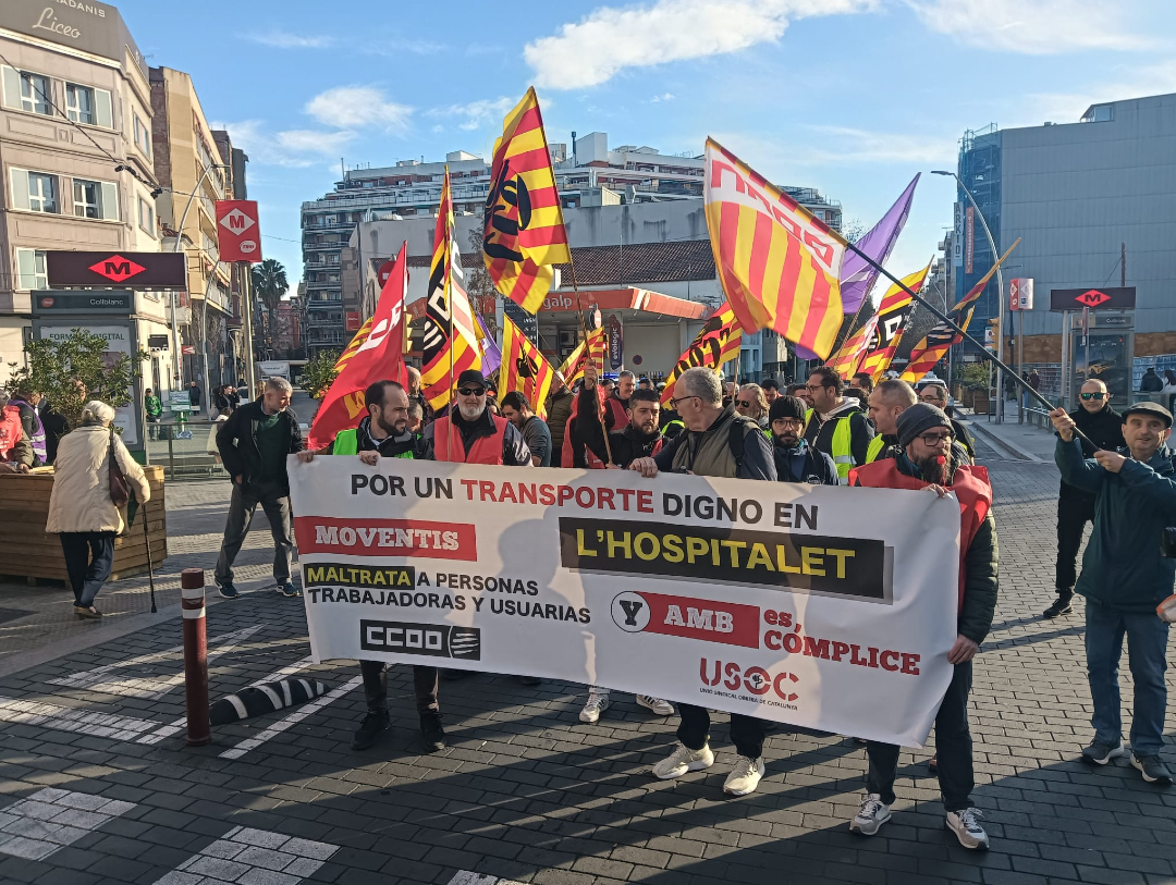CCOO de Catalunya (@ccoocatalunya) on Twitter photo Si Marfina/Moventis refusa moure's, doncs nosaltres també! Avui ens hem aturat, i quan calgui, tornarem a paralitzar el servei!
<a href="/ccoo_fsc_cat/">fsc-ccoo ➕drets➕ democràcia➕sindicat</a> Si Marfina/Moventis refusa moure's, doncs nosaltres també! Avui ens hem aturat, i quan calgui, tornarem a paralitzar el servei!
<a href="/ccoo_fsc_cat/">fsc-ccoo ➕drets➕ democràcia➕sindicat</a>