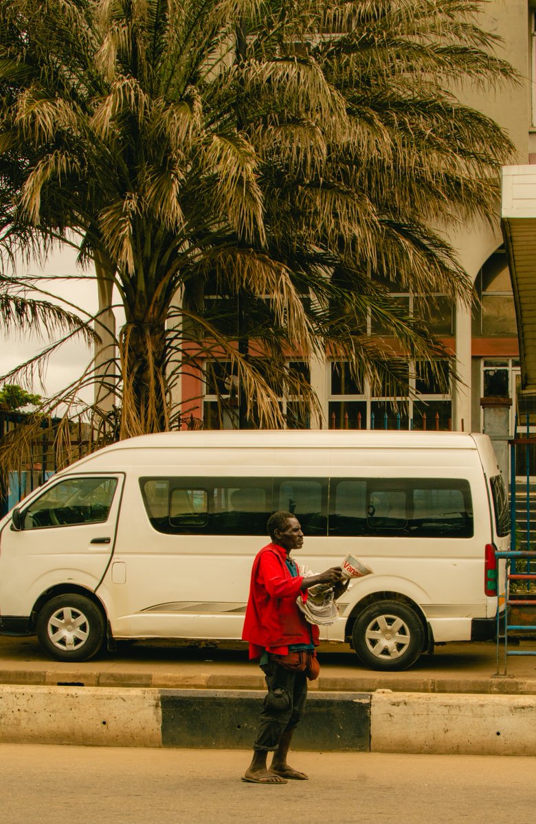 gdvomo's tweet image. Made in Lagos. 
Red Punctuation❤️📷. 
NikonD7100, 35mm 1.8, 70-200mm.