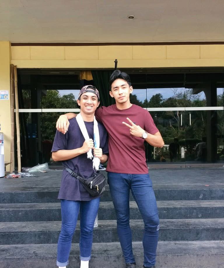JesnoahThady's tweet photo. Bud since 2015

From walk trip to road trip. https://t.co/x0V0ONgpT8