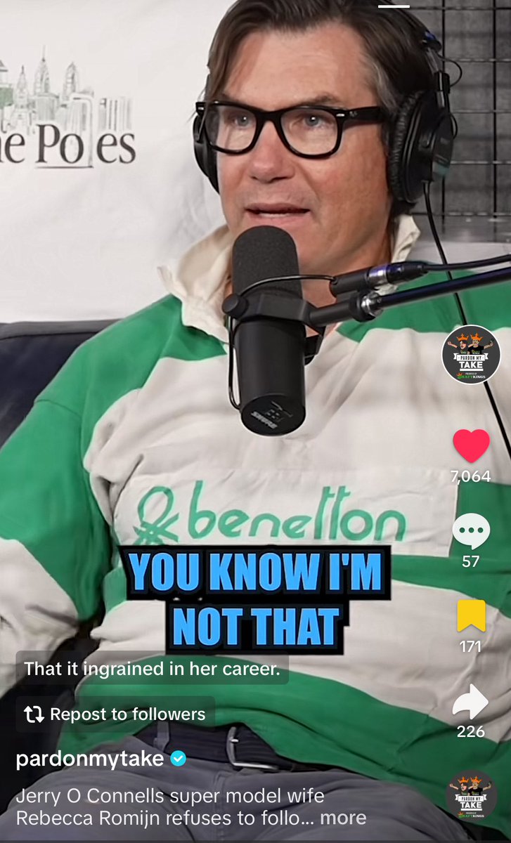 RugbyRantPod's tweet photo. Peep the fit @MrJerryOC was wearing on @PardonMyTake @BenettonRugby kit!!  …. @RugbyFCLA gotta get him to a match!! @usmlr https://t.co/ZEhNmCNEG5
