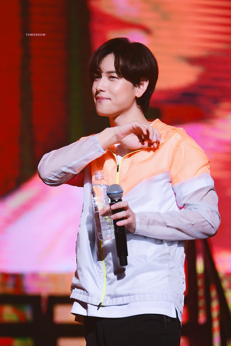 내일/tomorrow tweet media