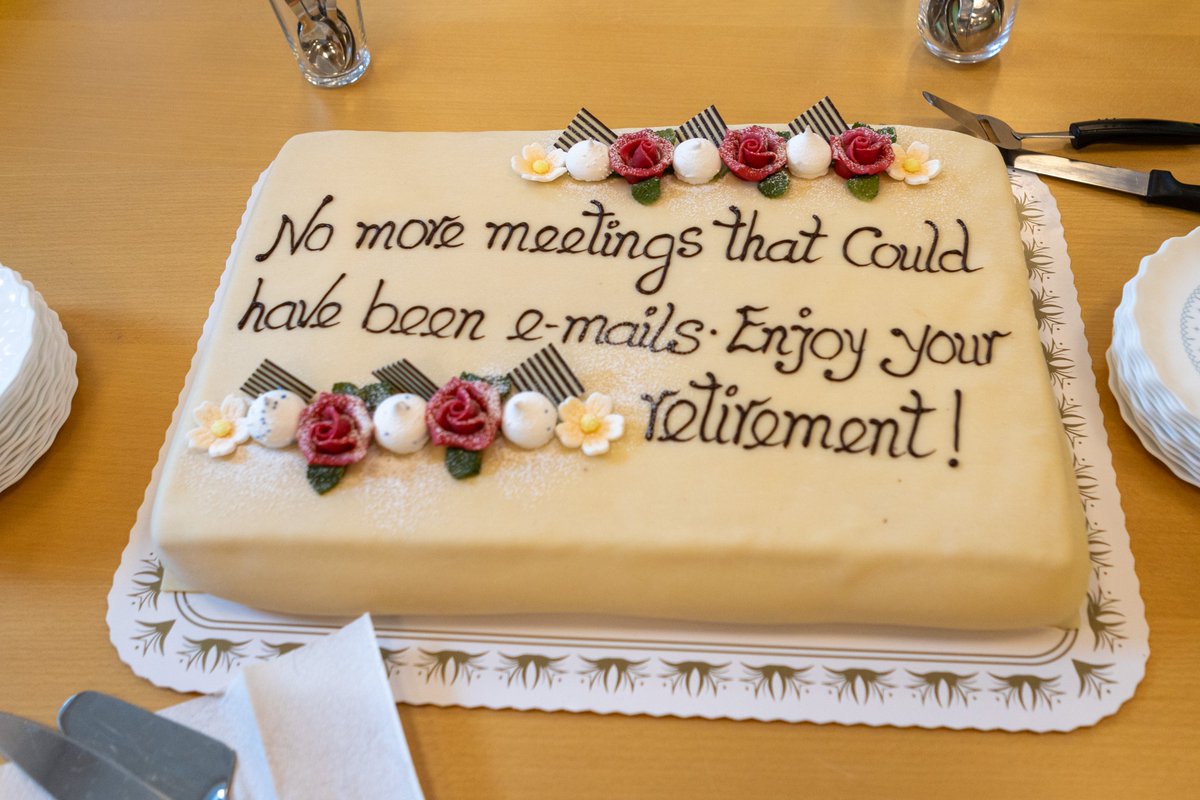 MSarsCentre's tweet image. It was with much emotion that we said goodbye to our Head of Admin, Carol Bruce, who is retiring today! For 22 years, she has supported the Centre's growth and our community with dedication and warmth. Thank you Carol for everything you have done for us, we will miss you! 🌷