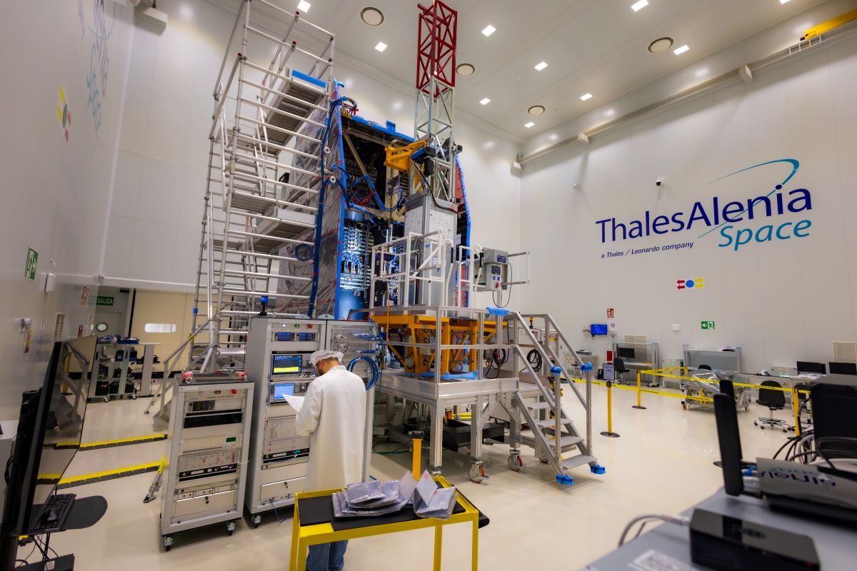 Thales_Alenia_S's tweet photo. Spain’s secure communications satellite SpainSat NG I successfully launched https://t.co/0Uog7VJ2Go #Telecommunications #SpainSat #Spain https://t.co/kBQcnJX7Ma