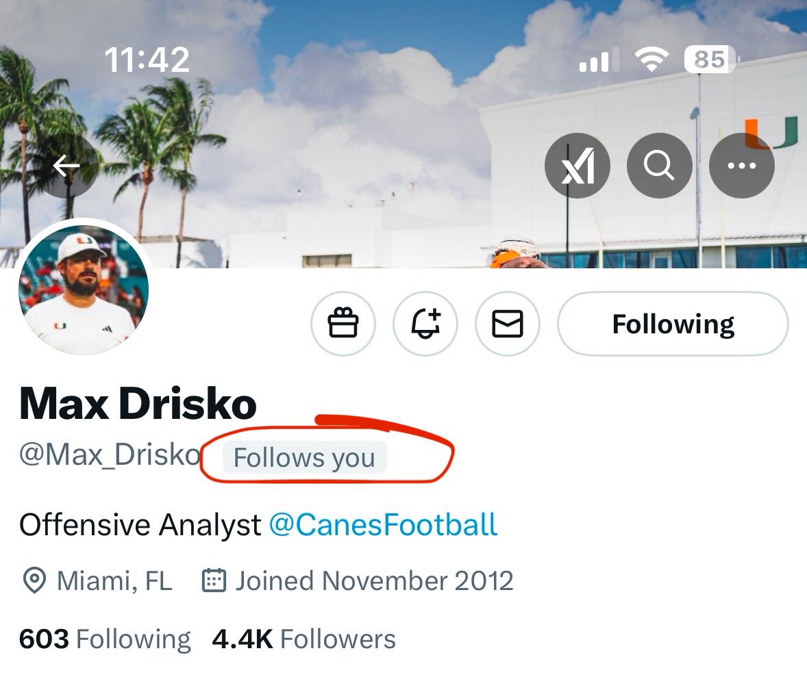 QBHitList.com tweet media