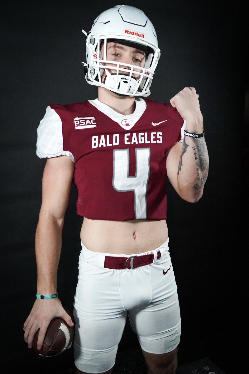 Nick Voorhees tweet media