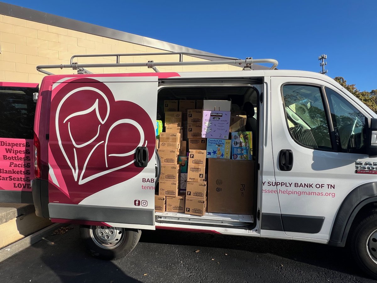 During an early October afternoon, Tess Frear sits in her office at Helping Mama Knoxville’s (HMK) 6,500-square-foot warehouse on the city’s western edge. By the following day, she must coordinate the delivery of more than 30 pallets of items.

Read more: bit.ly/3Cwa5kI