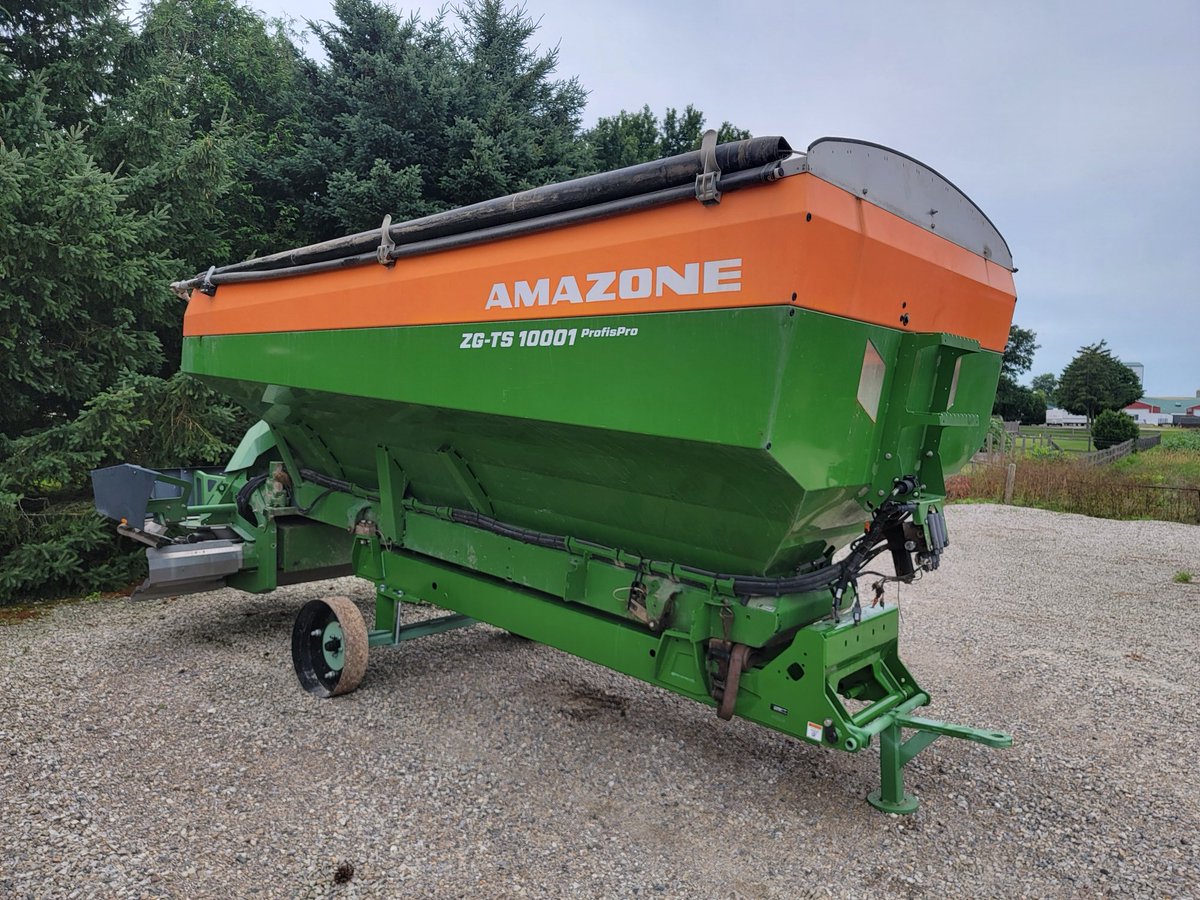 Used 2020 Amazone ZG-TS 10001 WAB Chassis mount spread, 4 point scale system, tilt sensor, variable rate hydraulic, ISO controlled, Argus Twin Radar, section control, TS3 Vane, hydraulic roll tarp.  $100,000.00 cdn