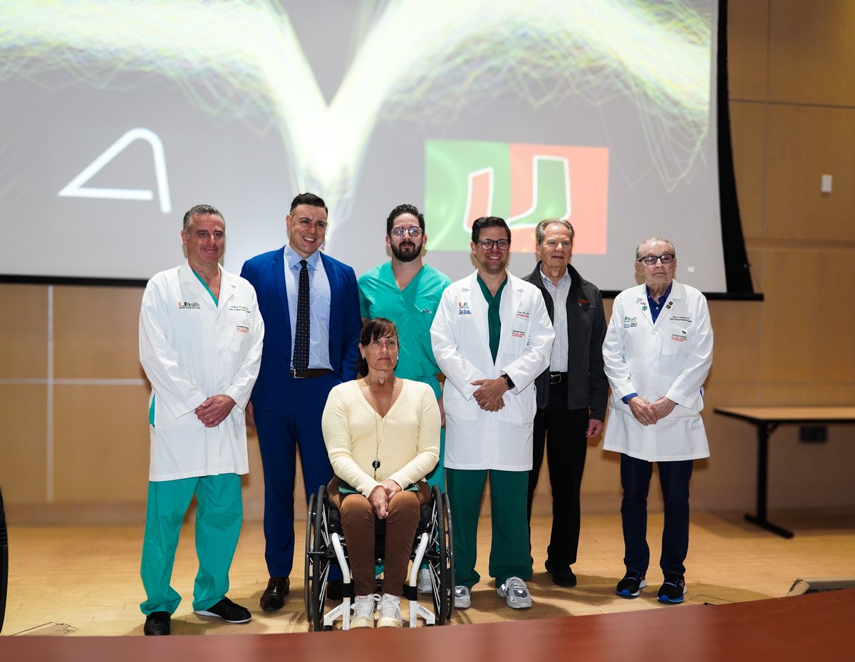 AllanLeviMD's tweet image. Inspiring talk by Dr Jordan Amadio - Director of Neurosurgey at Neuralink - so happy to have hosted his visit and look forward to the 🙌/ Neuralink collaboration