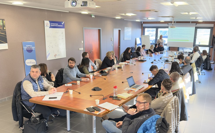 📢Le PASI BTP®, passeport sécurité pour les intérimaires créé par EGF, présenté à la FRTP de  Champagne-Ardenne dans le cadre un atelier thématique sur la #Sante  #Securite des intérimaires dans le #BTP👍
👉En savoir plus : egfbtp.com/sante-securite…