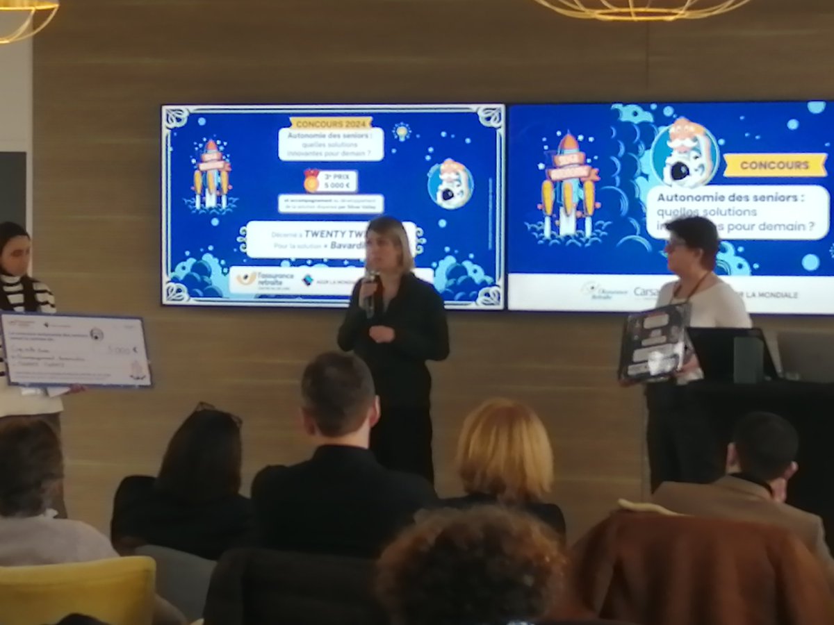 📢 En direct
Remise des prix du concours : « Autonomie des #seniors, quelles solutions innovantes pour demain ? ».
Le 3ème prix est décerné à TWENTY TWENTY pour la solution « Bavardises »
#bienvieillir #innovation #autonomie