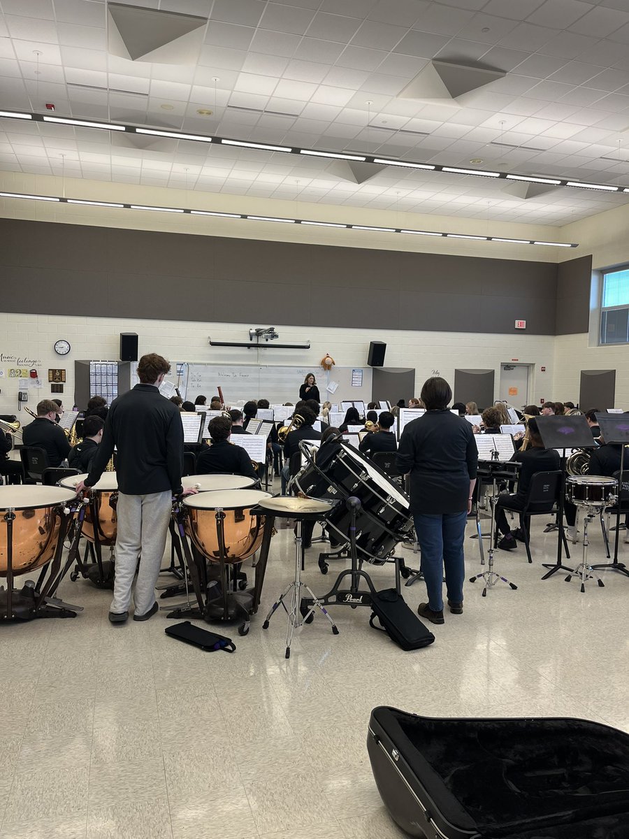 Indian Trail High School & Academy (@ithsa_hawks) on Twitter photo What a great opportunity for our students to learn from guest conductor, Dr. Fannin, from University of Nebraska-Omaha today! Go Hawks!!! <a href="/Kusd_/">Kenosha Unified SD</a> <a href="/UNOmaha/">University of Nebraska at Omaha</a> What a great opportunity for our students to learn from guest conductor, Dr. Fannin, from University of Nebraska-Omaha today! Go Hawks!!! <a href="/Kusd_/">Kenosha Unified SD</a> <a href="/UNOmaha/">University of Nebraska at Omaha</a>