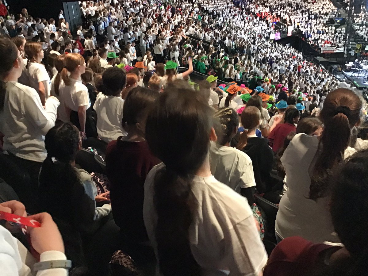 VAT1Music's tweet photo. @FibParkAcademy is at BP Arena for Young Voices https://t.co/wo6ngodrsJ