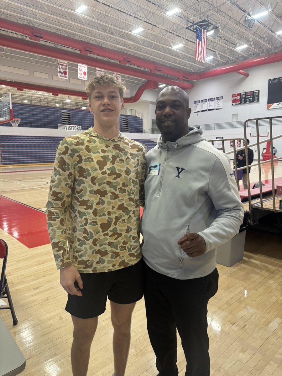 Caden Sisco (@caden_sisco) on Twitter photo Had a great conversation with <a href="/maknight3/">Coach Marcus Knight</a> Thanks for stopping by‼️‼️<a href="/CoachHennigan/">Taylor Hennigan</a> <a href="/CoachVann35/">Justin Vann</a> <a href="/_zhenni_/">Zac Hennigan</a> <a href="/CSmithScout/">Chris Smith</a> <a href="/CoachHarding55/">William Harding</a> Had a great conversation with <a href="/maknight3/">Coach Marcus Knight</a> Thanks for stopping by‼️‼️<a href="/CoachHennigan/">Taylor Hennigan</a> <a href="/CoachVann35/">Justin Vann</a> <a href="/_zhenni_/">Zac Hennigan</a> <a href="/CSmithScout/">Chris Smith</a> <a href="/CoachHarding55/">William Harding</a>