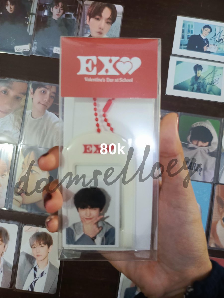 damselloey's tweet photo. wts want to sell pc exo (chanyeol baekhyun), SG24, magazine

🏡 jatim 
❌ tolong buyer jangan sensian (sy seller baru, kasian🙏🏻) 
🍊sekarang belum ada tapi tar bikin (keep aj dl) 

tags xiumin suho lay baekhyun chen chanyeol kyungsoo kai sehun #pasarexo #wtsexo #exopoca #exosell https://t.co/meHD0zOS6H