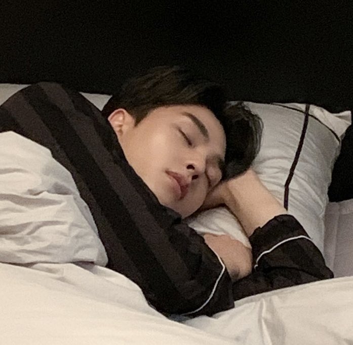 𝕯𝖊𝖒𝖔𝖓                                     대몽..