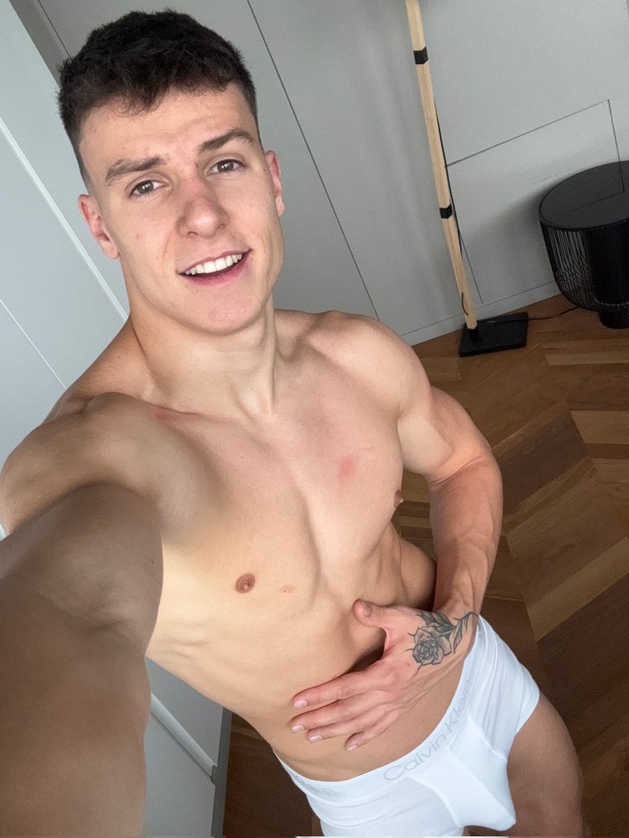 Wassup babe? 😈 @XPaulCassidy 

onlyfans.com/sean4mendes/c7