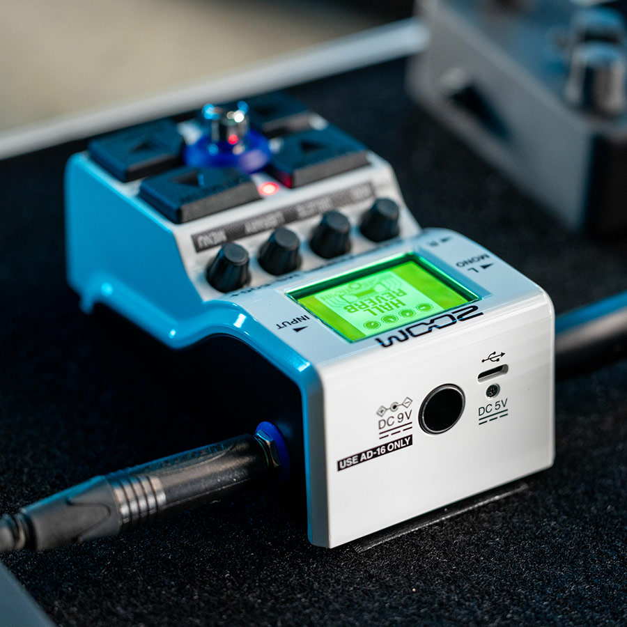 ZoomSoundLab's tweet image. The power of multi-effects in a single stompbox, the Zoom MS-50G+.

#zoomsoundlab #guitarists #pedalboard