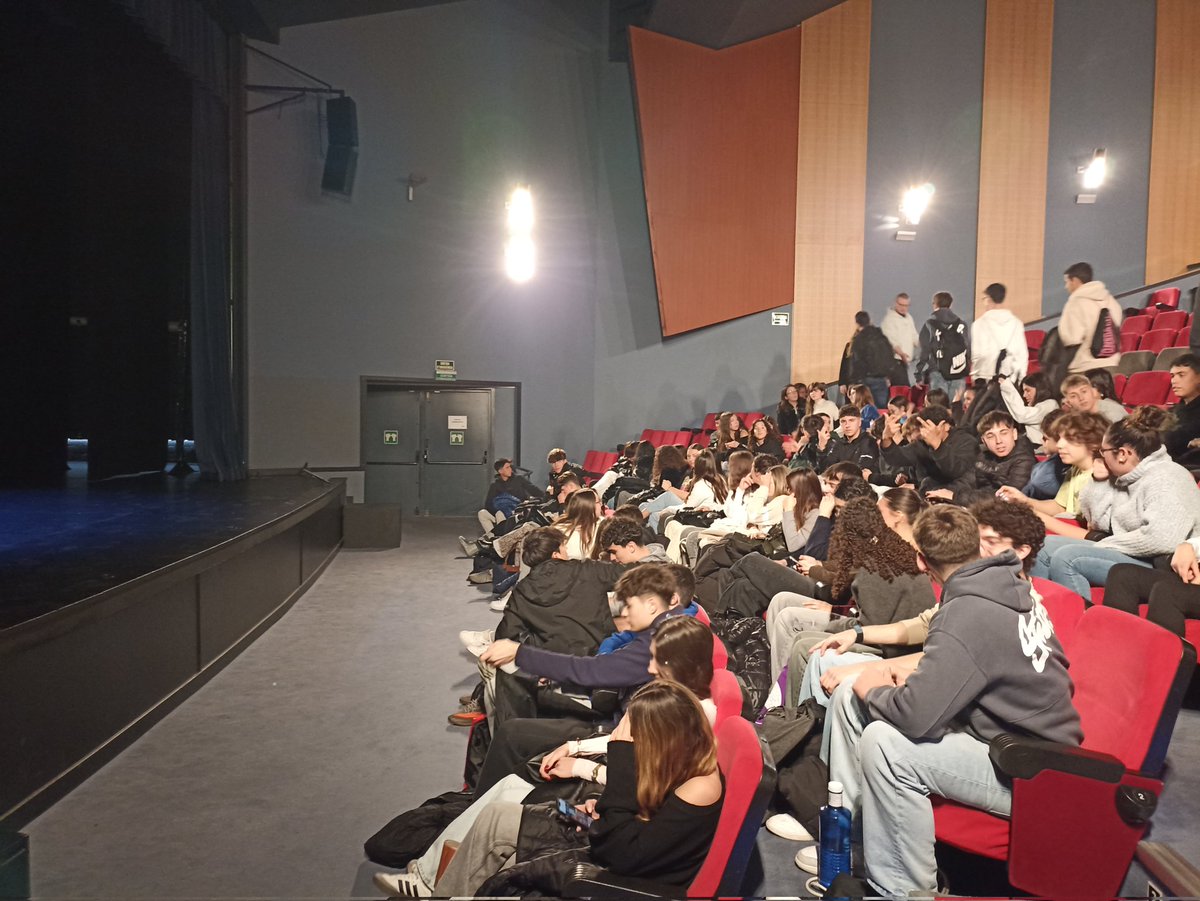 Institut Vall d'Arús tweet media