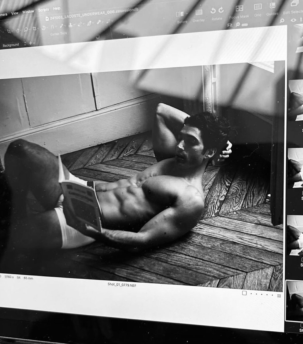 hugo_berard's tweet photo. reading books is important 🤓🙆‍♂️ https://t.co/Ur93iczMAn