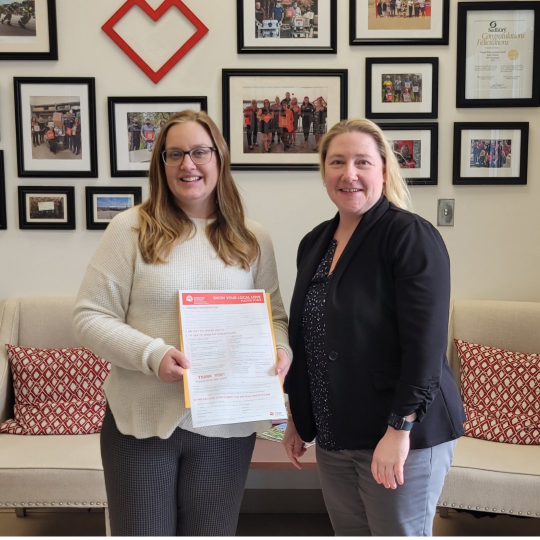 UWCNEO's tweet photo. If we didn't have partners like Sara and her team from @JohnHowardSocietyofSudbury, we couldn't do the work we do!   Thank you for all that you do!  

#CommunityPartner  #StrongCommunities https://t.co/UtdXZmvhVz