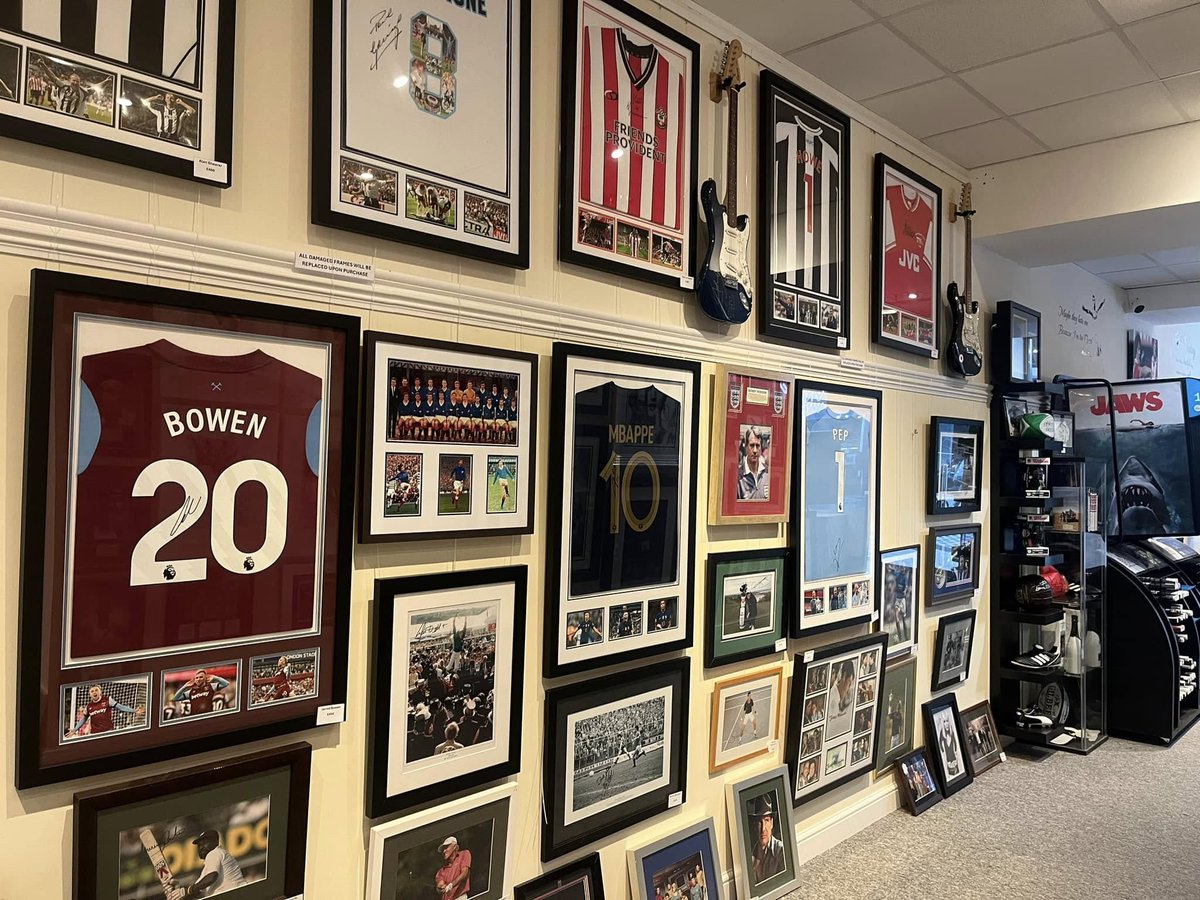 iposters's tweet photo. BIG NEWS! We are Back-ish!!
You can now find our Officially Licensed Posters at  @Memco_Framing in #Camberley 

Posters are just £4.99 each and we have a huge range on display, with many more to come.
Benefit from Bespoke framing to give your Poster that beautiful finish https://t.co/bdAy2hC01s