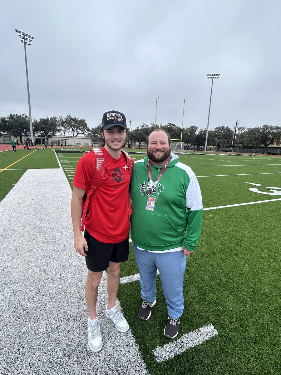 Coach Robert Hersh tweet media