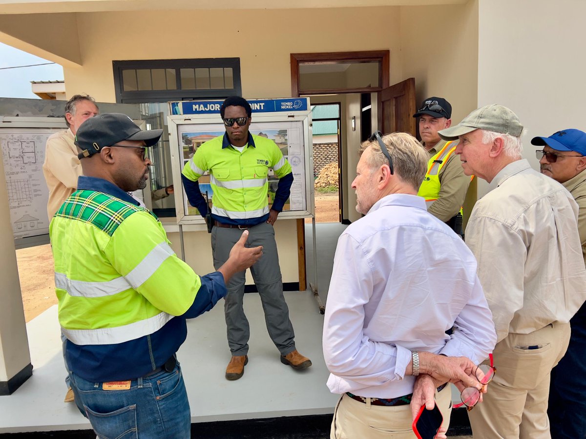 LifezoneMetals's tweet photo. 📸 @LifezoneMetals  hosted its first Investor Site Visit for 2025 at the Kabanga Nickel Project. Our team showcased the progress and potential of this exciting project, demonstrating our commitment to innovation and sustainable metals production to meet global needs. 🌎 

Follow us on social for more updates.

$LZM #TemboNickel #KabangaNickel #Tanzania #Mining #Sustainability #EnergyTransition